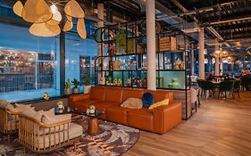 โรงแรมเบอร์ลิน, เบอร์ลิน